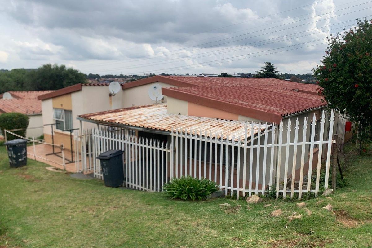 2 bedroom apartment ground floor private garden - Photo 2