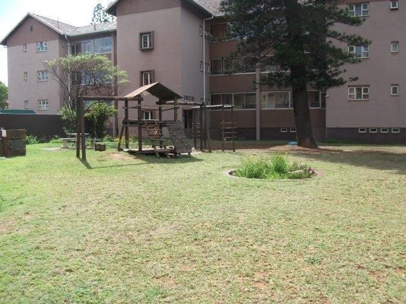 Safe and secure Flat for rent - Photo 8