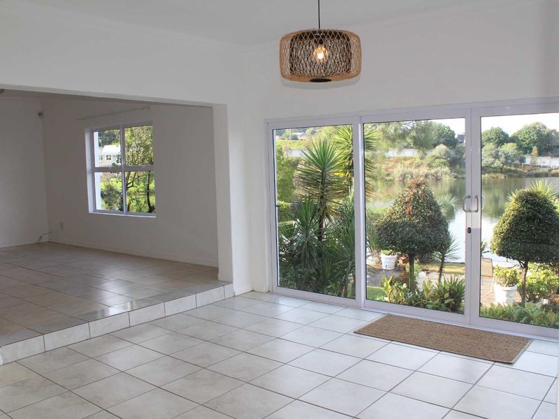 Leisure Bay | 3-Bedroom Home to Rent – Secure Waterfront Living - Photo 4