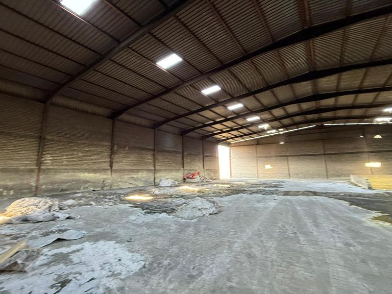 Large Industrial Property For Sale in Arandis - Photo 5
