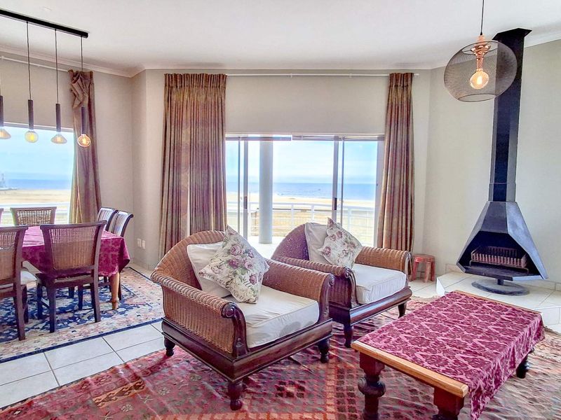 Townhouse For Sale in Vogelstrand, Swakopmund - Photo 3