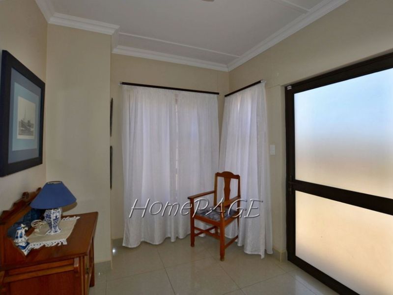 Meersig, Walvis Bay,  2 x 3 Bedr Homes on one plot is for Sale - Photo 3