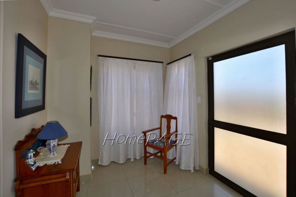 Meersig, Walvis Bay,  2 x 3 Bedr Homes on one plot is for Sale - Photo 3