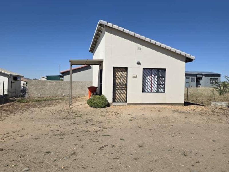 1 Bedroom House For Sale in Okahandja - Photo 2