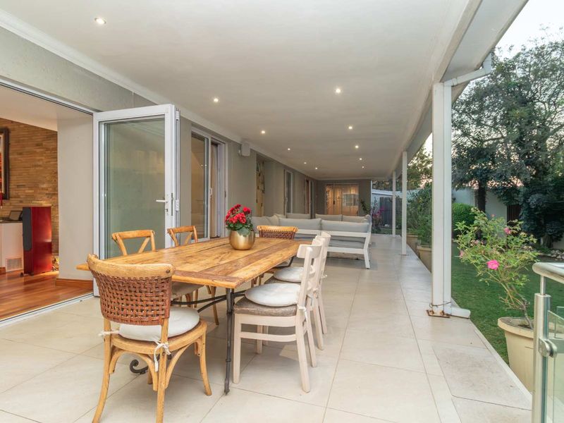 Exceptional 5 Bed Family Home in Hurlingham Manor - Photo 7