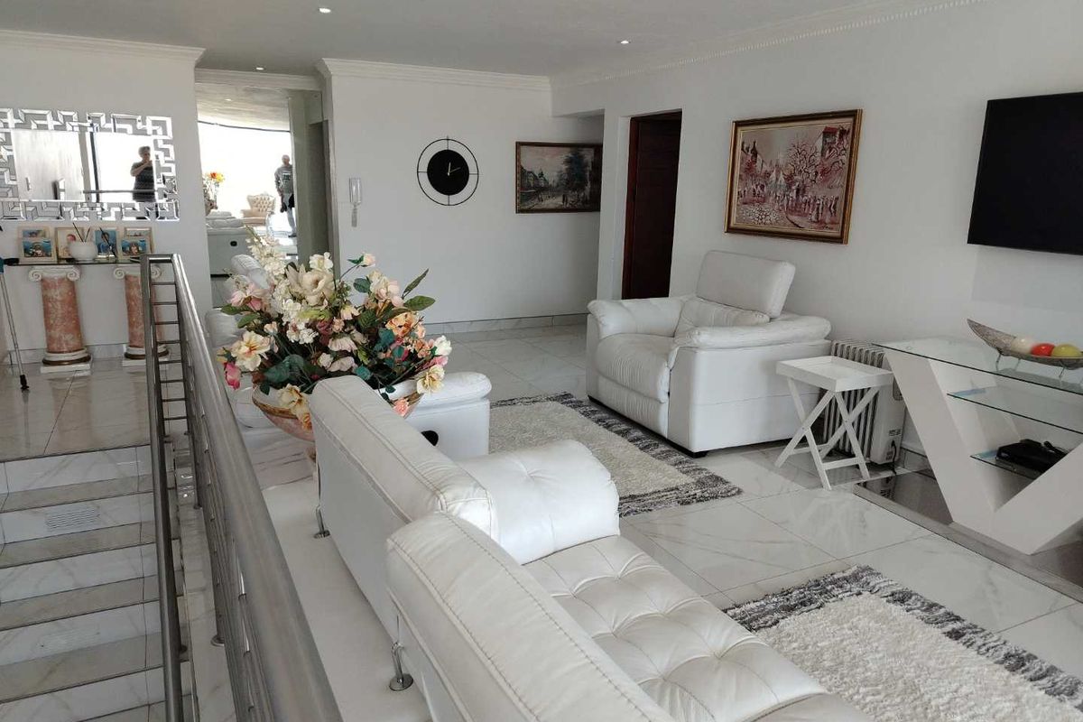 Luxury Living in Elawini Estate - Photo 3