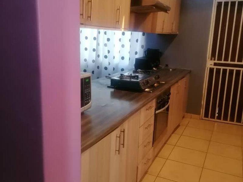 3 Bedroom Freestanding House for Sale in Okahandja Extension 6 - Photo 3