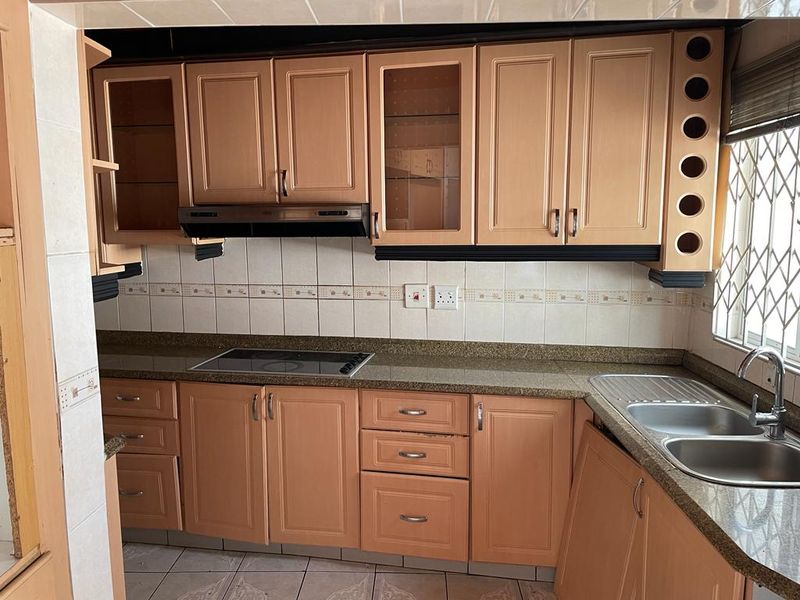 Home for sale Shastri Park - Photo 3