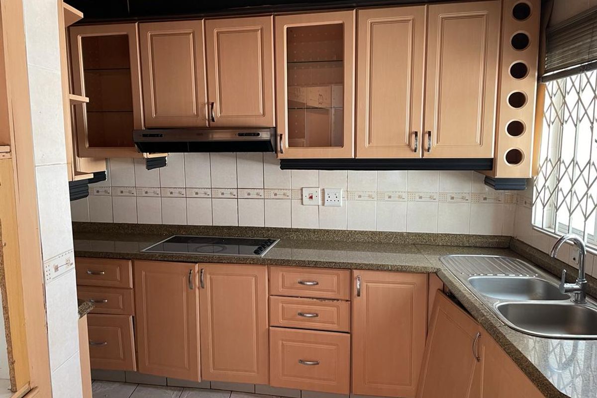 Home for sale Shastri Park - Photo 3