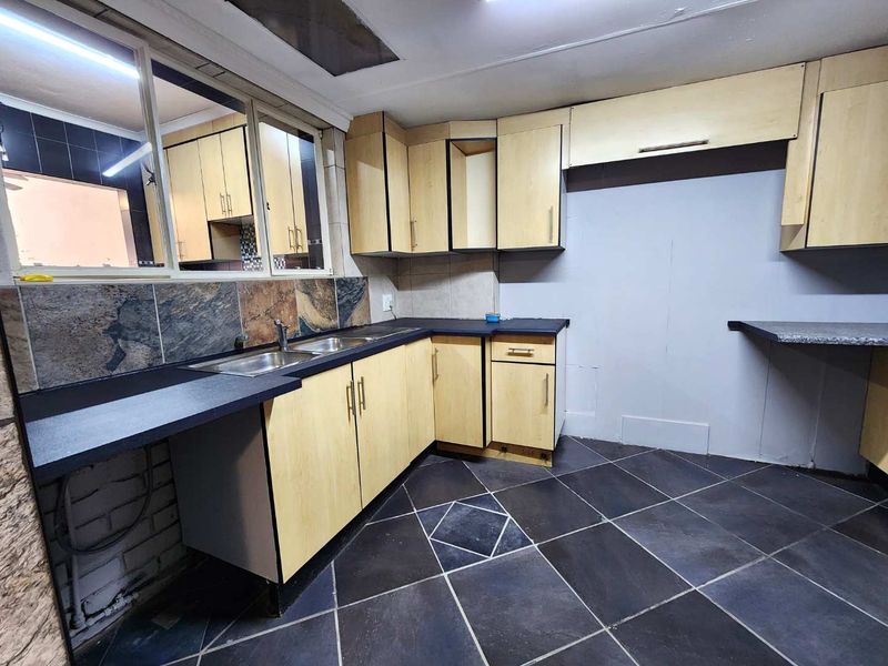 Income-Producing Property in a High-Demand Location - Photo 8