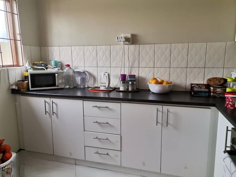 NEAT AND AFFORDABLE 2 BEDROOM FLAT FOR SALE IN MONDESA SWAKOPMUND - Photo 6