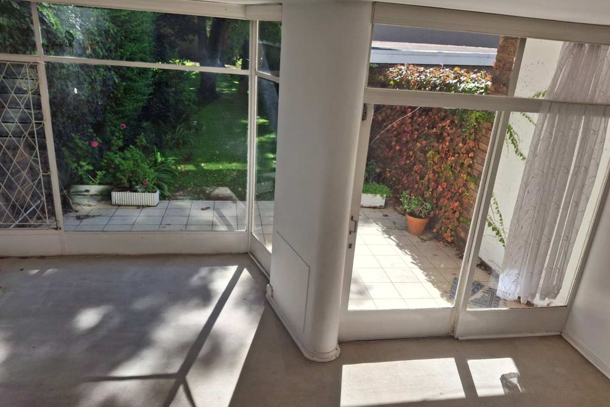 A LOVELY 1.5 BEDROOM TOWNHOUSE - Photo 5
