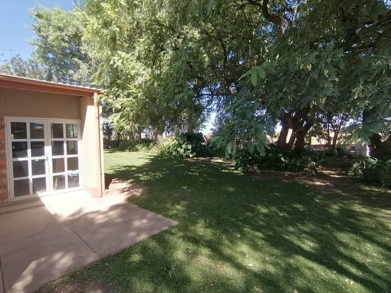 NUTRITIONAL RICH AGRICULTURAL / RESIDENTIAL PLOT FOR SALE IN HARDAP NAMIBIA - Photo 3