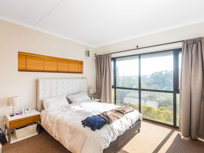 2 BED 2.5 BATH TRIPLEX UNFURNISHED APARTMENT ATHOL FOR SALE - Photo 7