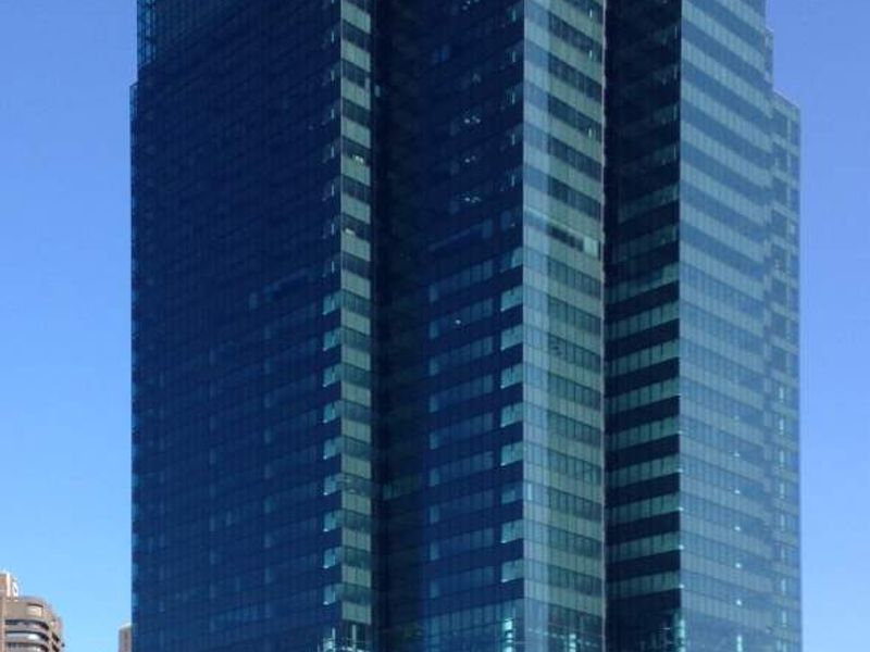 Full floor office with views in prestigious block - Photo 4