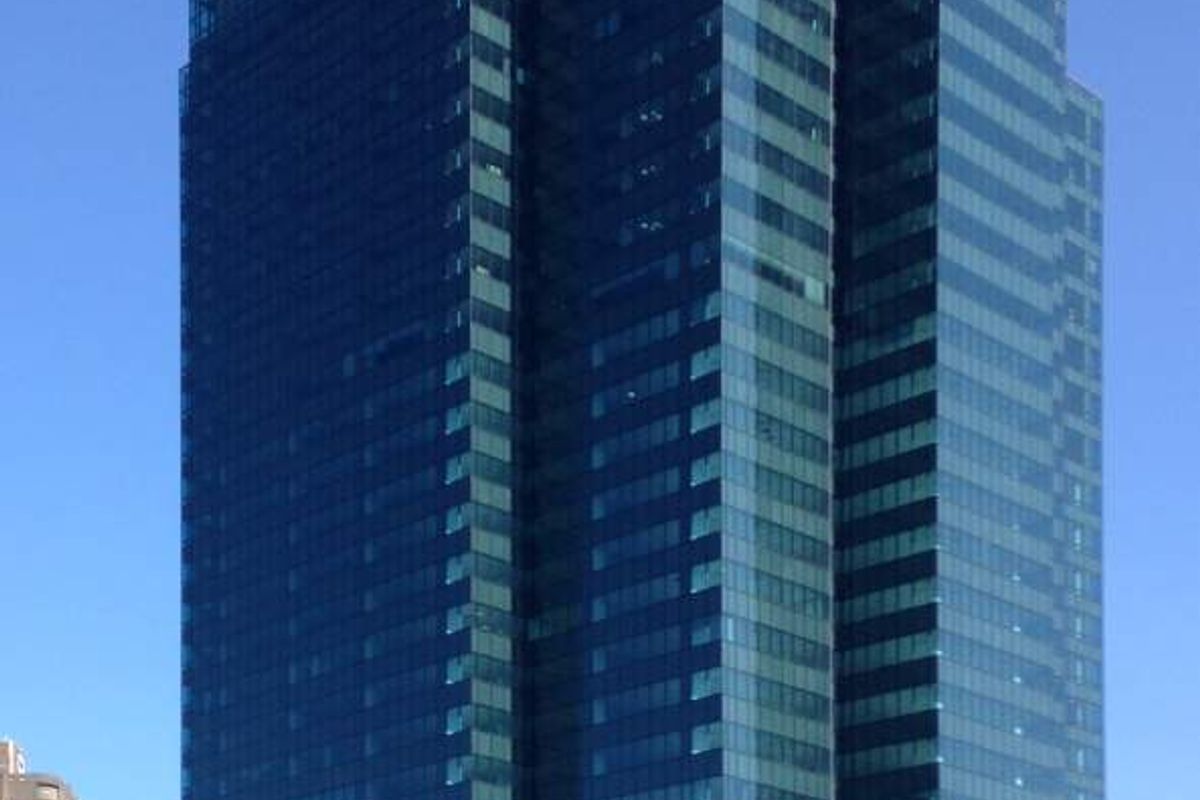 Full floor office with views in prestigious block - Photo 4