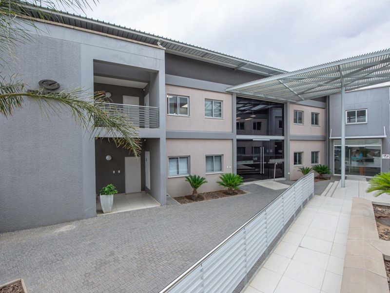 FOR SALE - Office space in CBD for Investors! - Photo 5