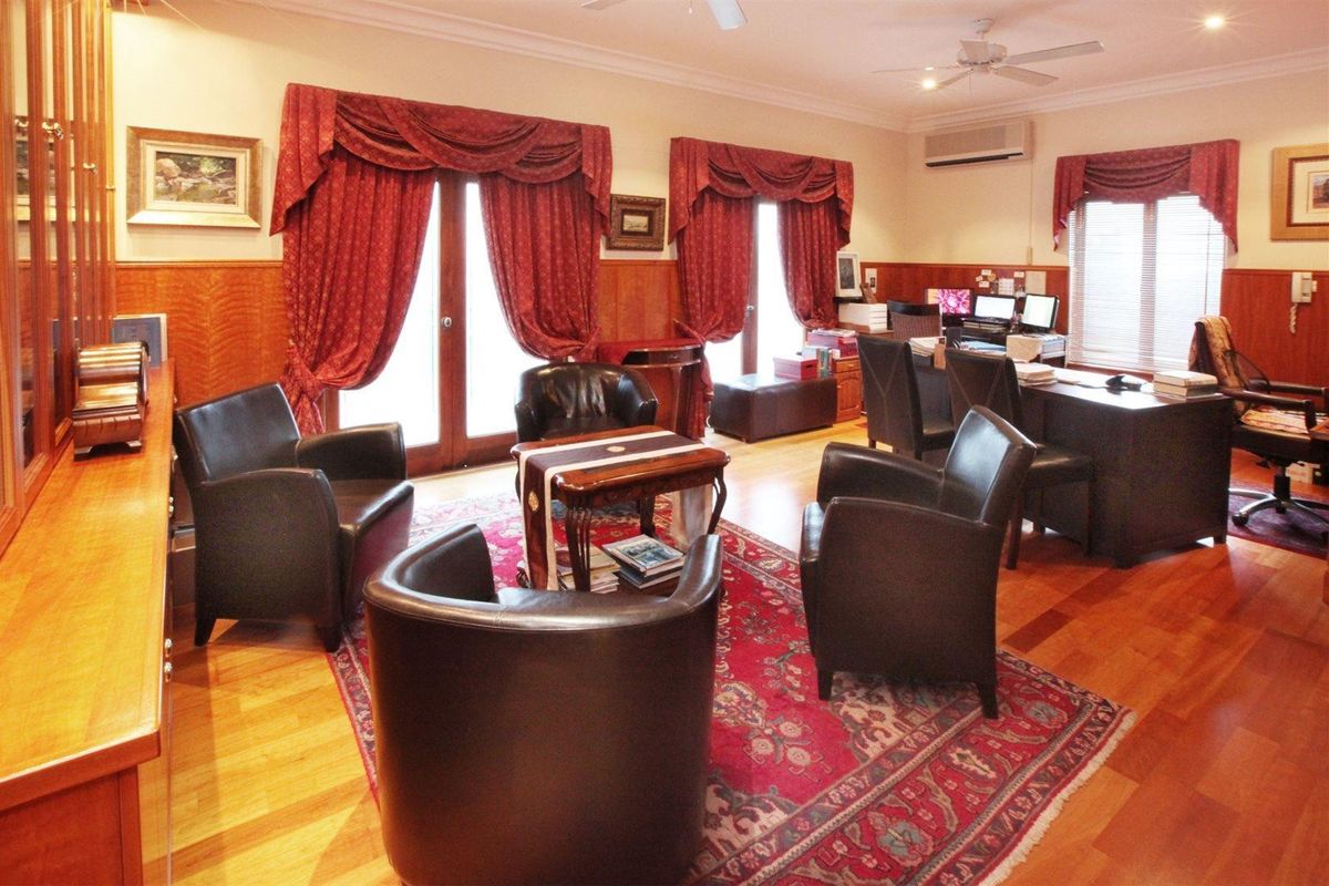 TIMELESS VILLA STYLE - Photo 5