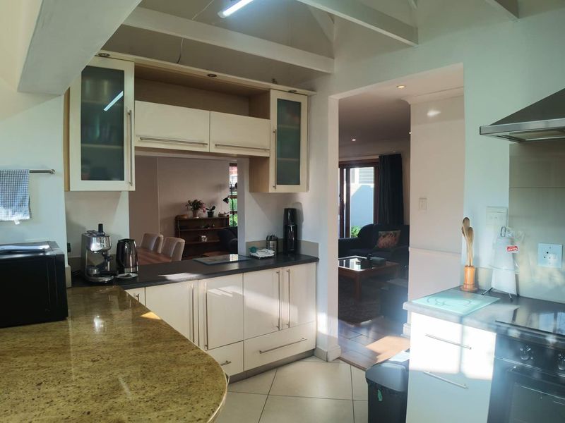 Spacious and Meticulously Maintained Home - Photo 9