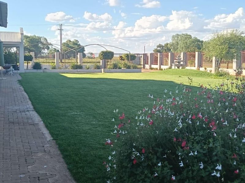 Edable land. Broiler Cage for 19000 chickens fully computeries.Totally off grid. - Photo 4