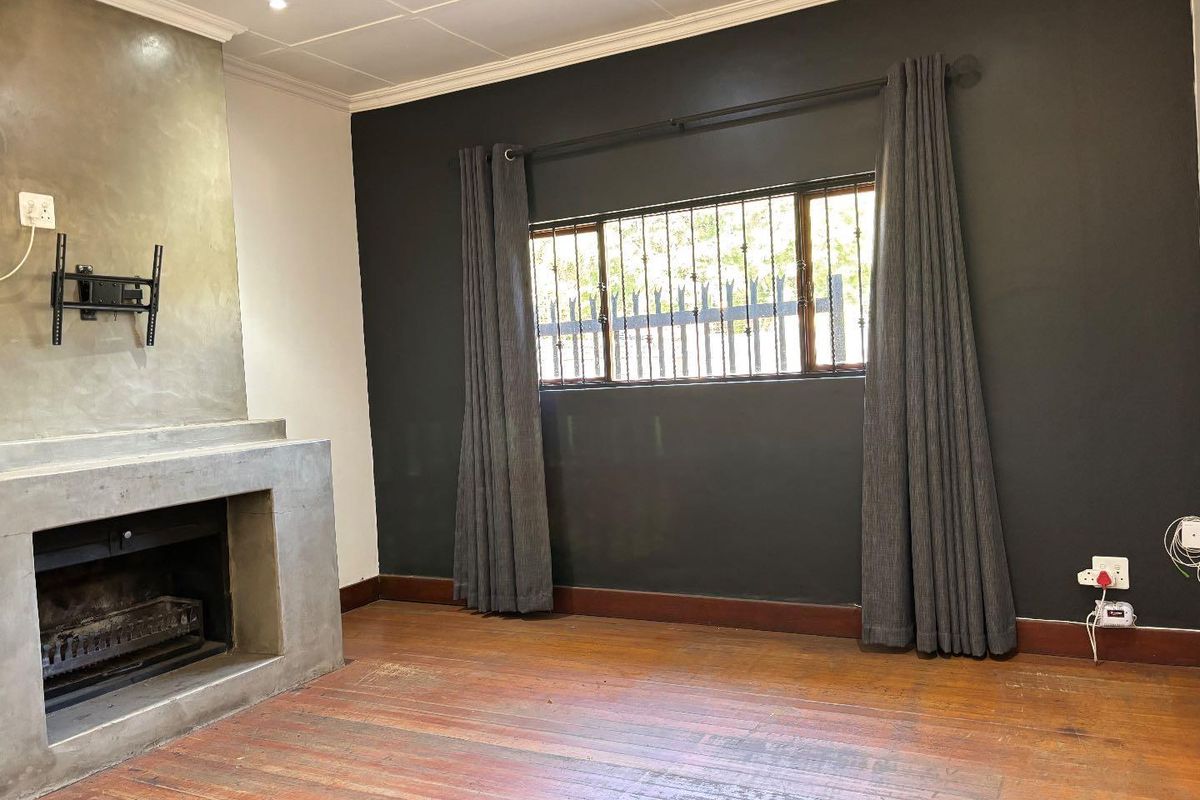 Ideal Home For Sale In Riviera Pretoria - Photo 2