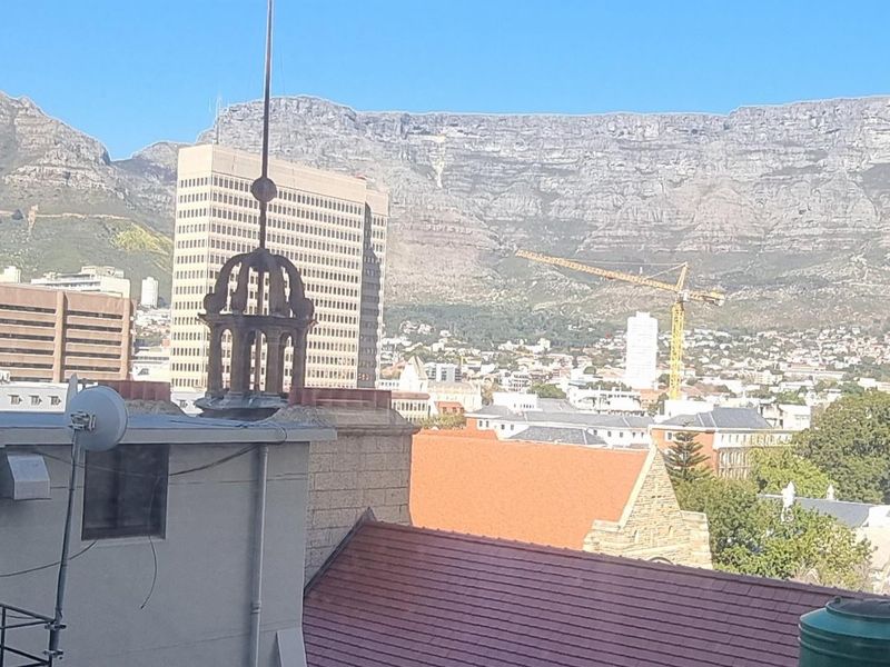 Opportunity knocks - Photo 2