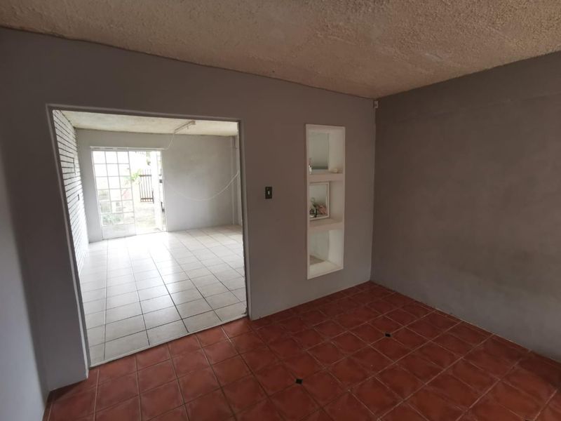 House with a view for sale - Photo 7