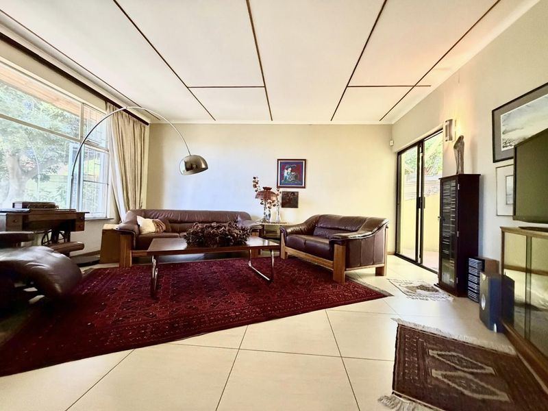 House For Sale in Windhoek West - Photo 9