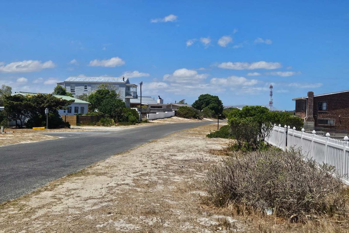 Vacant Coastal Plot with Ocean Outlook Potential – Pearly Beach - Photo 3