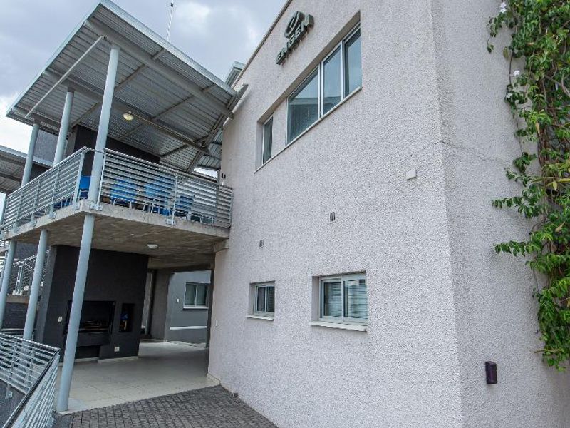 Prime Office Space in Windhoek CBD - Photo 5