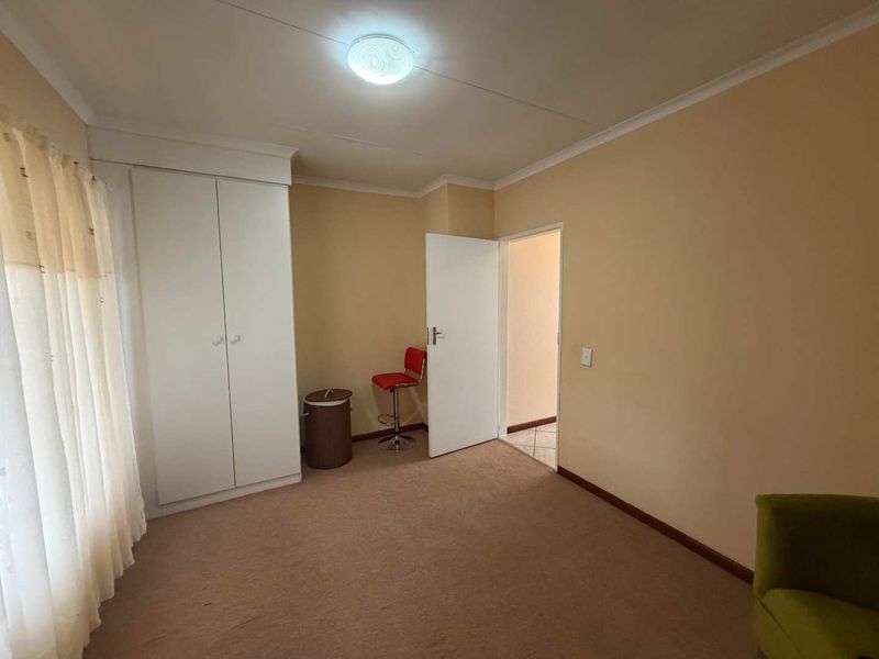 Modern Apartment For Sale - Photo 8