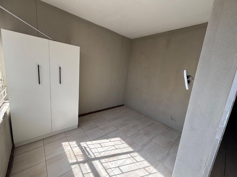 Recently renovated unit is now for sale. - Photo 6