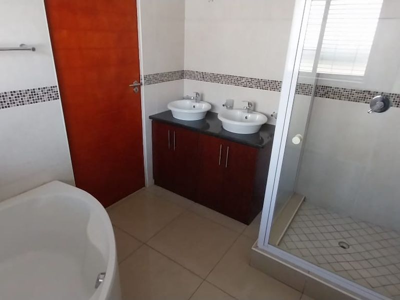 Duet In Thatchfield Hills Rua Vista Ext 12 - Photo 9