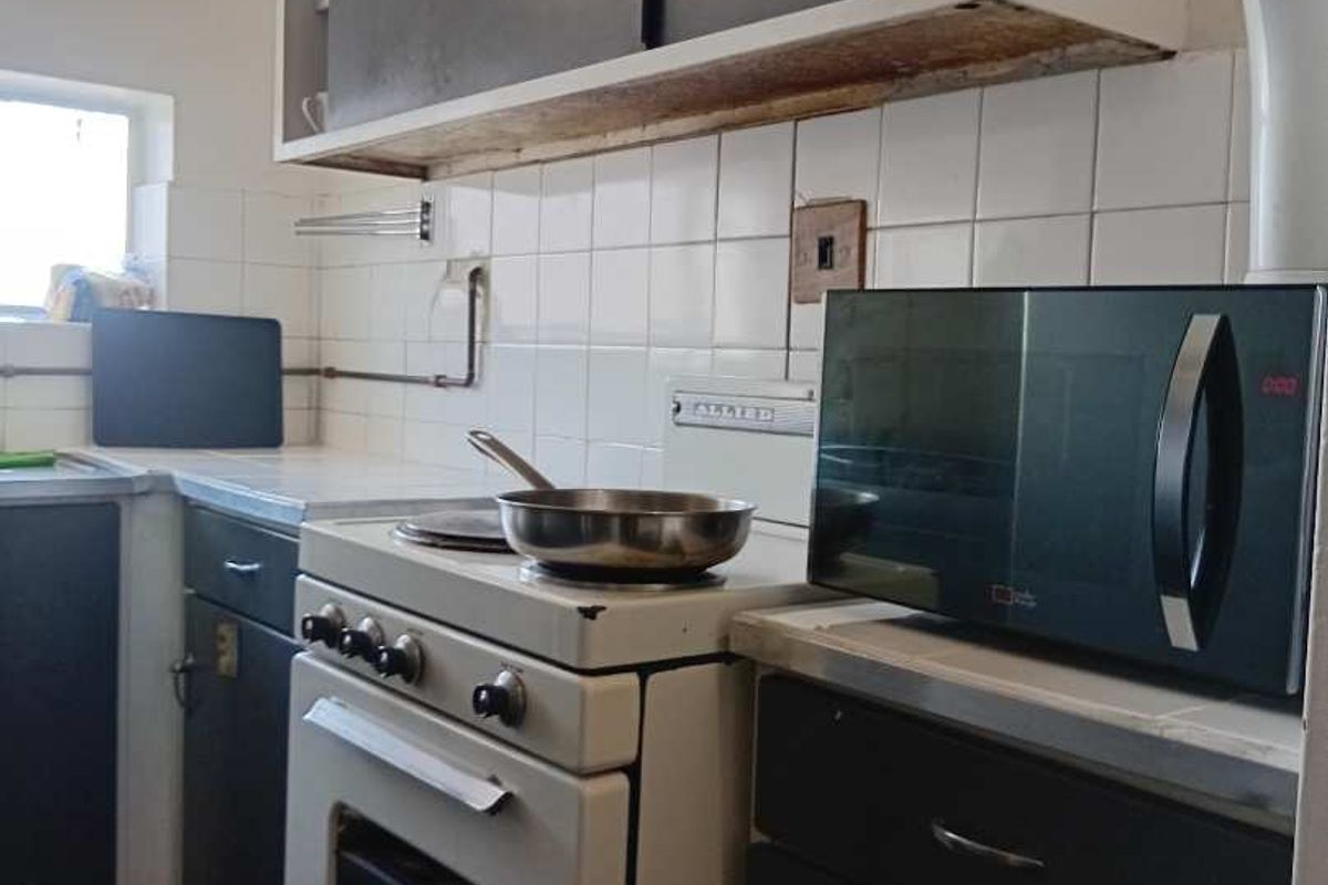 Modern 1-Bed Apartment with Study/Extra Room – Sunnyside. - Photo 3