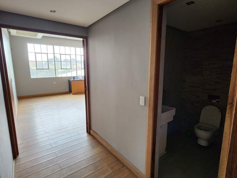 193m2 Mini Factory For Sale in New Germany - Photo 4