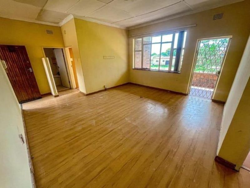 2 Bedroom Apartment for Sale in Kenilworth Johannesburg - Photo 7