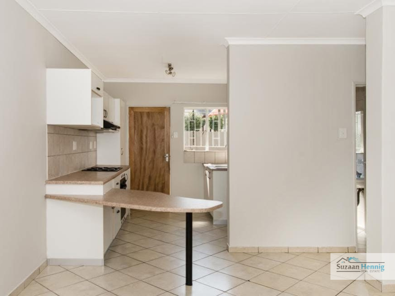 Spacious Courtyard & Garage in Pionierspark Ext 1 - Photo 5