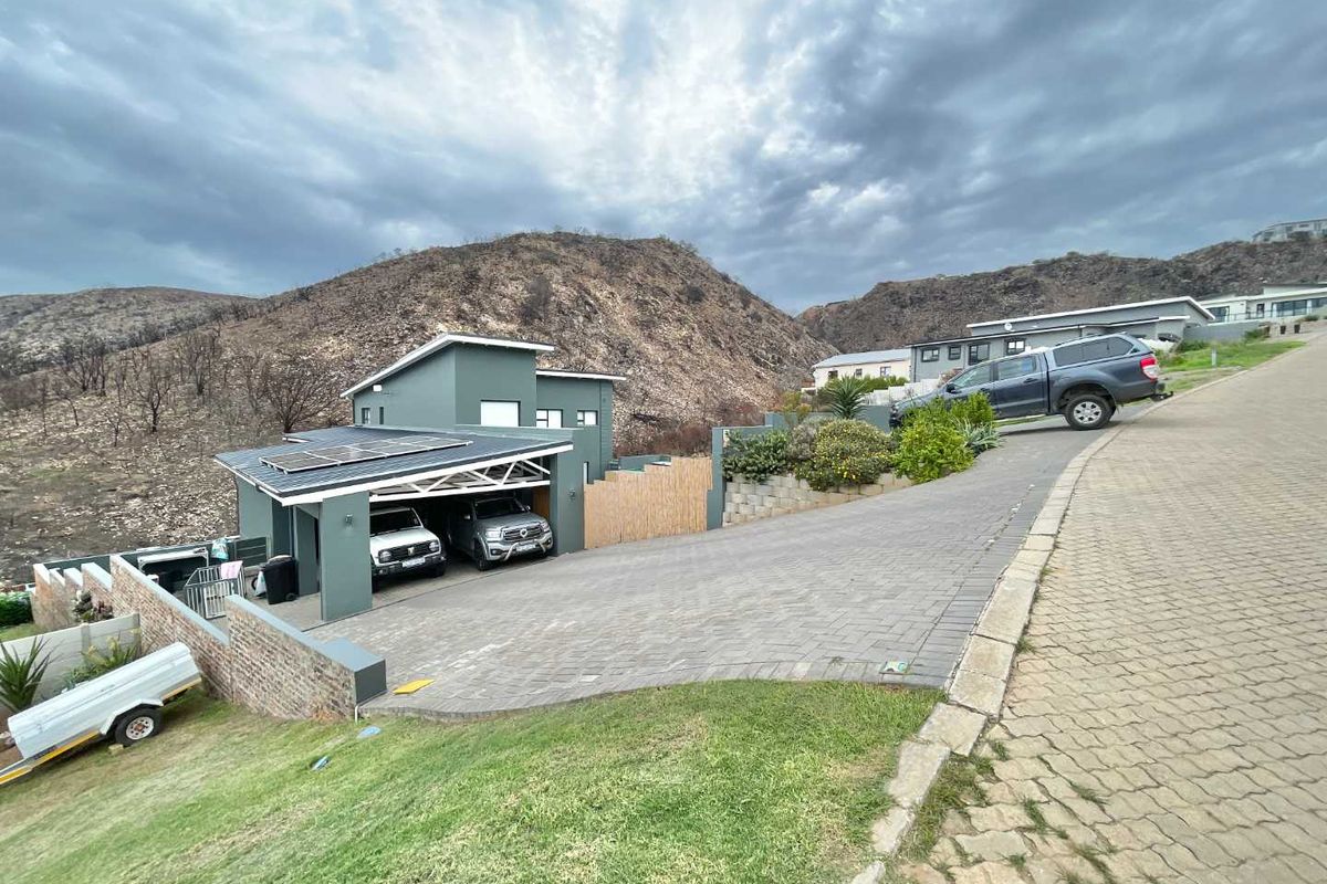 Expansive Modern Gem in Island View with Mountain & Greenbelt Views - Photo 2