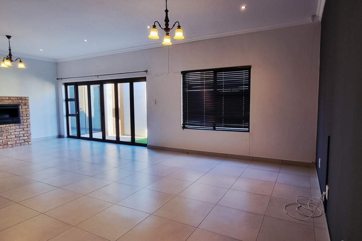 Academia 3 bedroom house - Photo 3