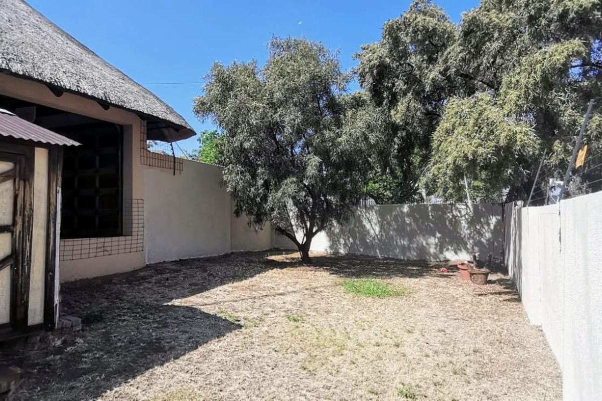 Bush lodge style home for sale in Elandshaven - Photo 5