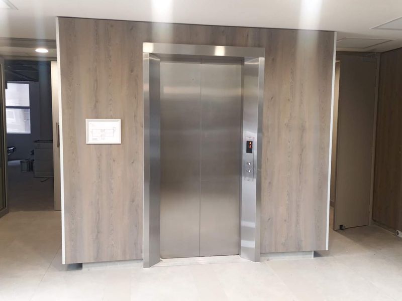 Modern offices with natural light breathtaking views of UCT and Table Mountain - Photo 4