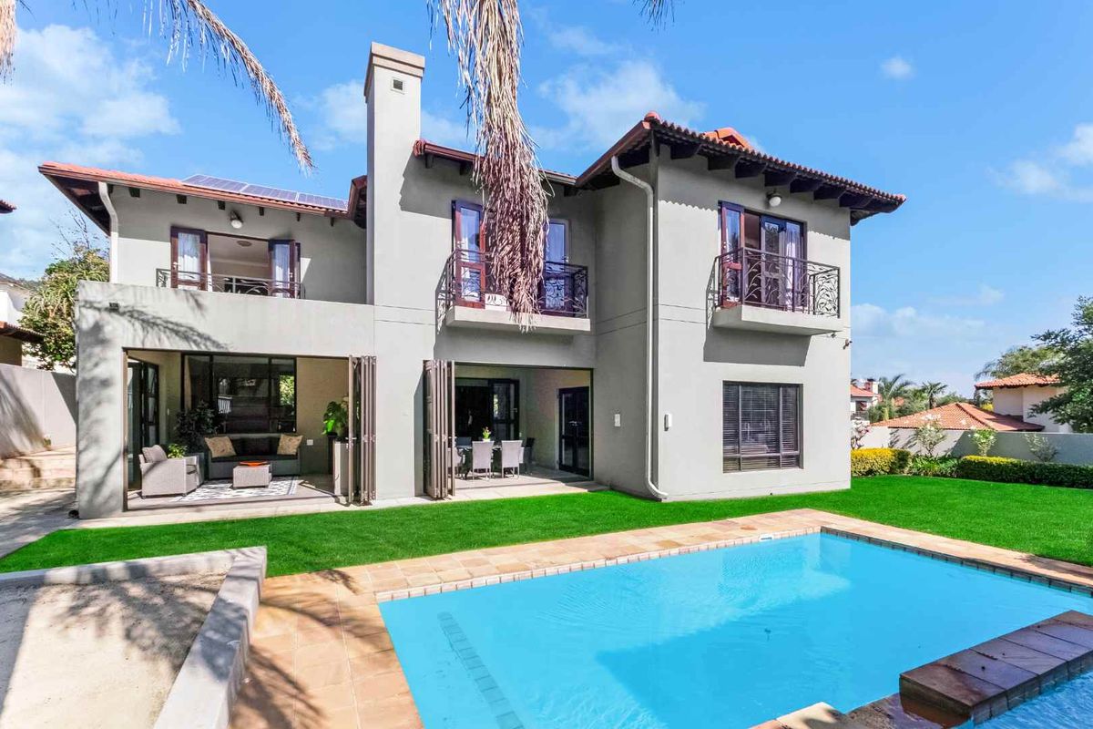 3 Bedroom House For Sale in Dainfern - Photo 4