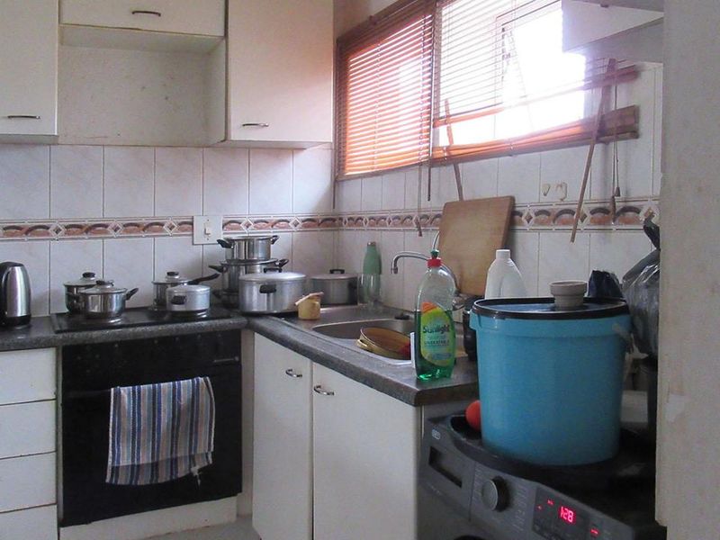 2 Bedroom Unit For sale in Winchester Hills - Photo 2