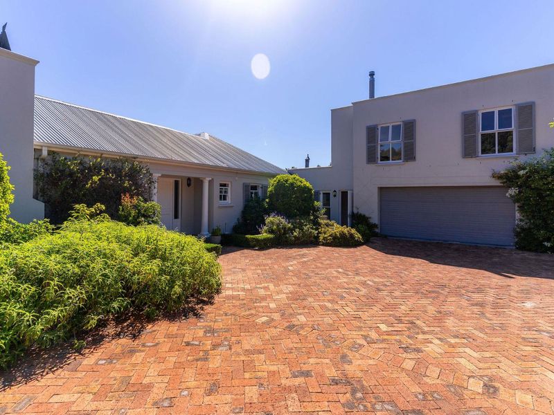 Vista Verde – a warmly inviting family home! - Photo 10