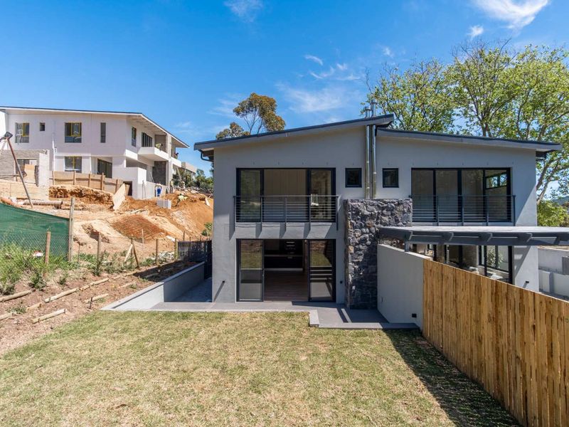 A Modern Masterpiece in a Prestigious Estate - Photo 9