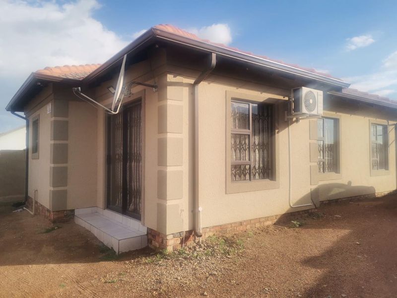 3 Bedroom House For Sale in Vanderbijlpark CE 7 - Photo 6