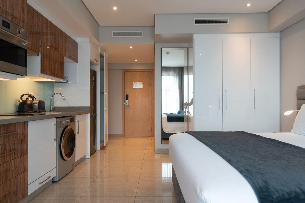 STUDIO APARTMENT FOR SALE - Photo 3