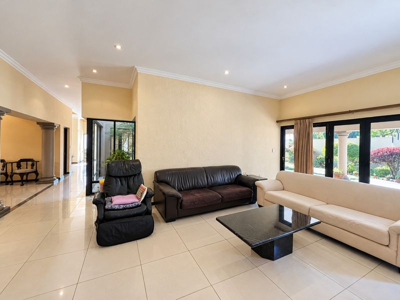 An Exceptional Family Residence Offering Space, Elegance and Outstanding Value - Photo 4