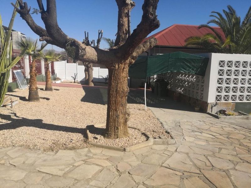 OFFICE BUILDING - FOR SALE - CBD - Photo 4