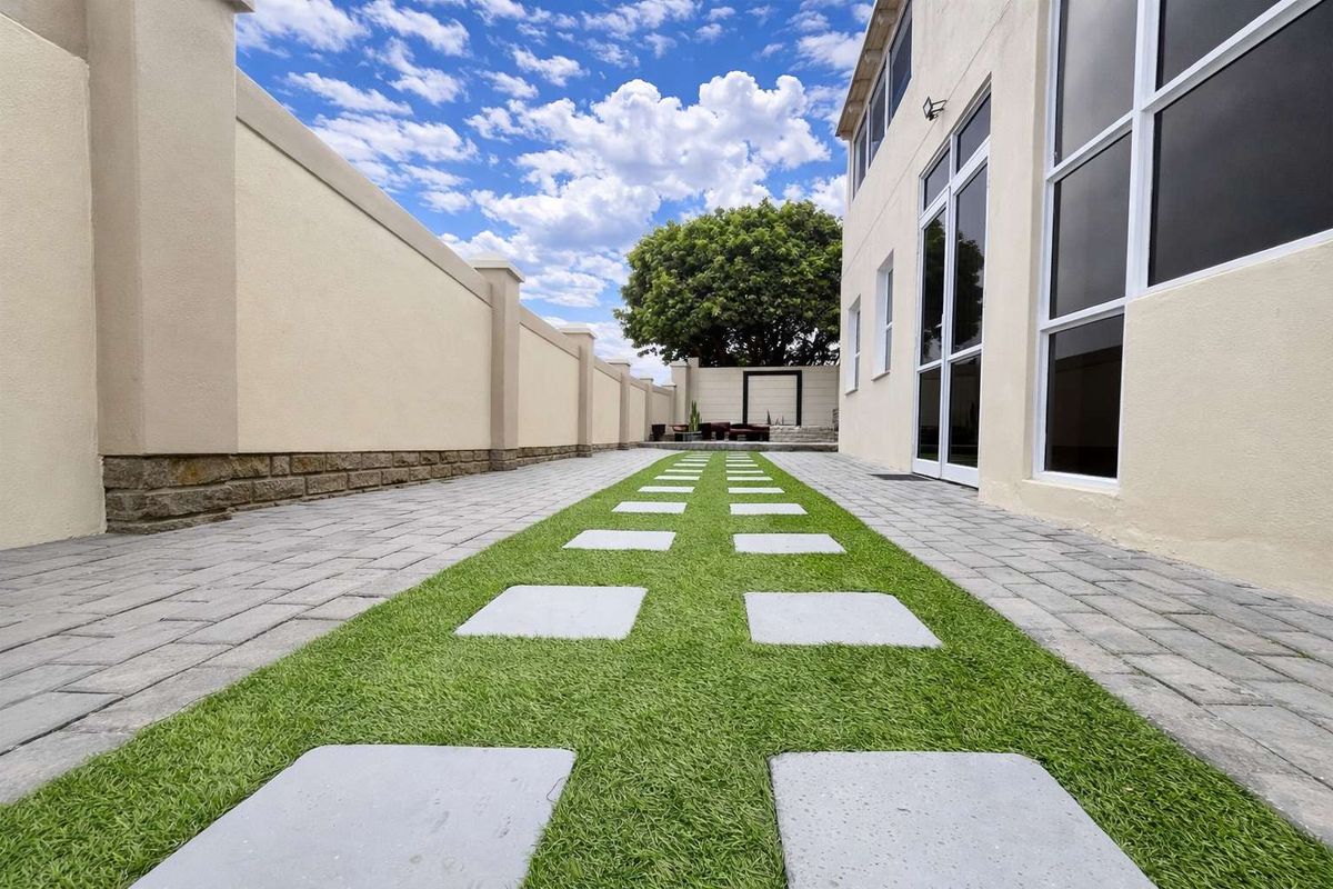 House for sale already registered for Air B & B - Photo 3